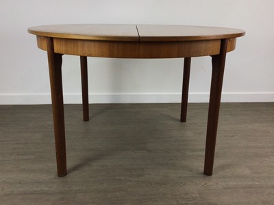 Lot 755 - TEAK CIRCULAR DINING TABLE AND FOUR DINING CHAIRS