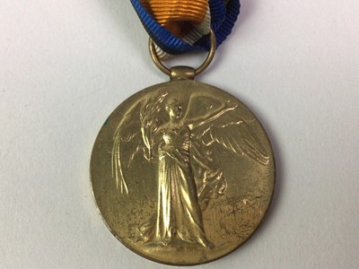 Lot 682 - WWI MEDAL PAIR