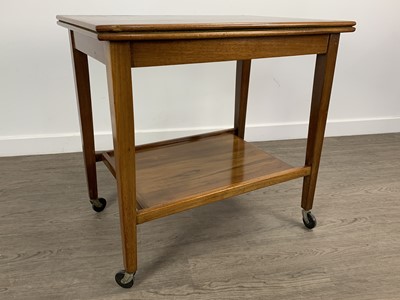 Lot 624 - MAHOGANY TEA TROLLEY