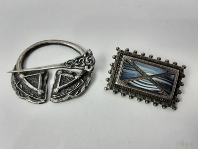 Lot 139 - GROUP OF SCOTTISH SILVER JEWELLERY