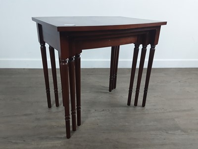 Lot 123 - MAHOGANY COFFEE TABLE