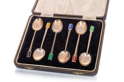 Lot 822 - GEORGE V SILVER AND HARLEQUIN ENAMEL COFFEE SPOONS