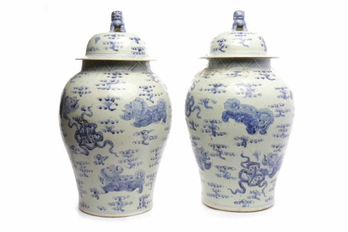 Lot 214 - PAIR OF 20TH CENTURY CHINESE BLUE AND WHITE...