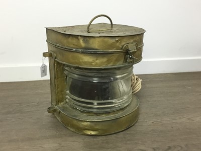 Lot 371 - PAINTED METAL MAST HEAD LAMP