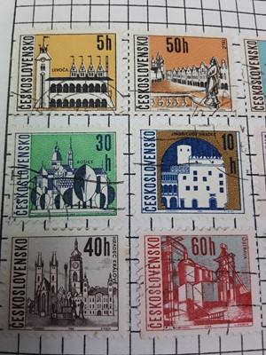 Lot 299 - GROUP OF LOOSE WORLD STAMPS