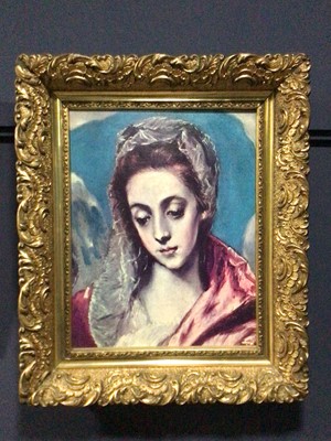 Lot 529 - PORTRAIT OF A FEMALE IN A GILT FRAME.