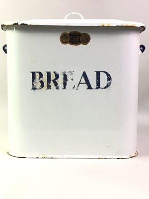 Lot 489 - VINTAGE ENAMELLED BREAD BIN