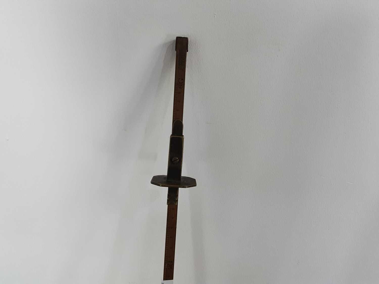 Lot 539 - BOX WOOD CUSTOMS AND EXCISE MEASURING STICK,