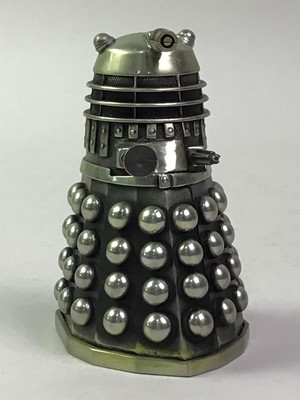 Lot 504 - NOVELTY DALEK SALT AND PEPPER SET