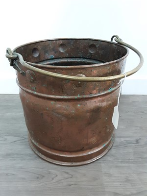 Lot 430 - COPPER AND BRASS COAL BUCKET
