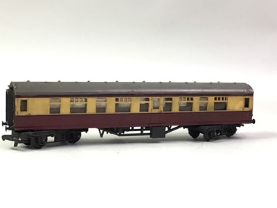 Lot 605 - HORNBY DUBLO 2211 LOCOMOTIVE