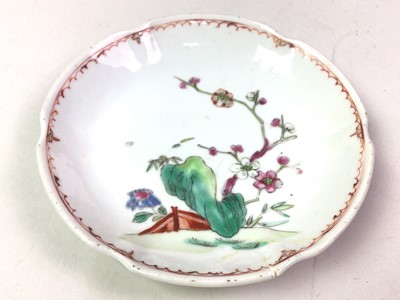 Lot 609 - GROUP OF CHINESE PORCELAIN