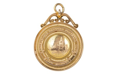 Lot 1760 - CAMBUSLANG RANGERS F.C., GOLD LIFE MEMBER MEDAL