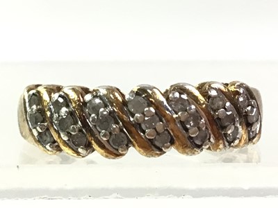 Lot 634 - DIAMOND BAND