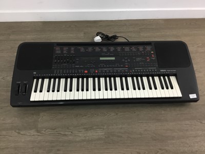 Lot 629 - YAMAHA KEYBOARD