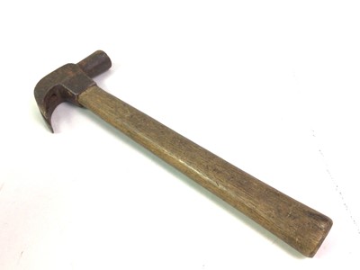 Lot 666 - COLLECTION OF VINTAGE TOOLS