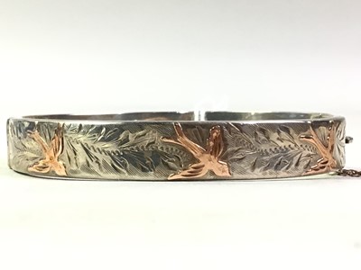 Lot 677 - SILVER BANGLE