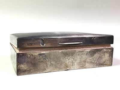 Lot 692 - SILVER CARD CASE