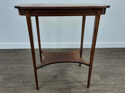 Lot 707 - EDWARDIAN SATIN MAHOGANY AND MARQUETRY OCCASIONAL TABLE