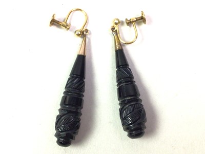 Lot 836 - PAIR OF GILT METAL AND JET EARRINGS