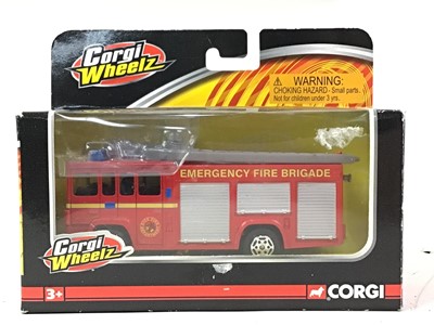 Lot 824 - GROUP OF DIECAST MODEL VEHICLES