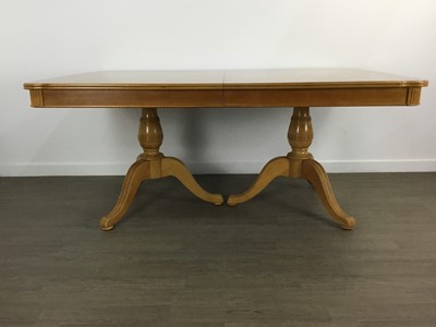 Lot 834 - REPRODUCTION OAK AND BURR EXTENDING PEDESTAL DINING TABLE