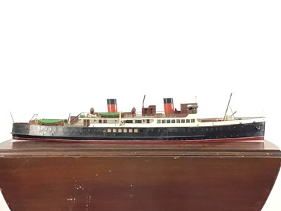 Lot 835 - CONSTRUCTION KIT MODEL STEAM SHIP