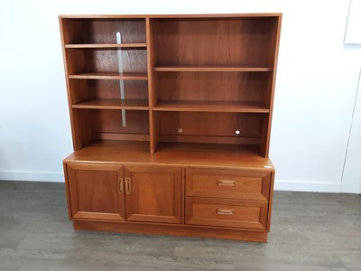 Lot 877 - MID CENTURY TEAK DISPLAY CABINET