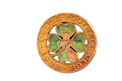 Lot 1894 - JIMMY QUINN OF CELTIC F.C., SPECIAL COMMEMORATIVE GOLD MEDAL FOR YEAR OF ACHIEVEMENT
