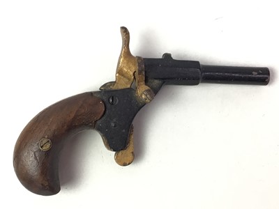 Lot 70 - EARLY 20TH CENTURY CAP GUN