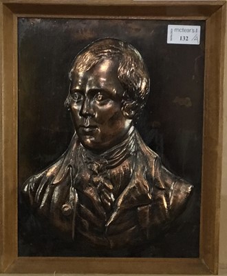 Lot 132 - RELIEF PORTRAIT OF ROBERT BURNS