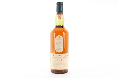 Lot 261 - LAGAVULIN 16 YEAR OLD WHITE HORSE 75CL