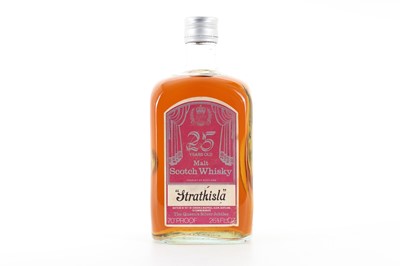 Lot 178 - STRATHISLA 25 YEAR OLD GORDON & MACPHAIL SILVER JUBILEE 26 2/3 FL OZ