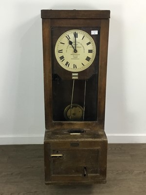 Lot 94 - LARGE CASED TIME RECORDING CLOCK