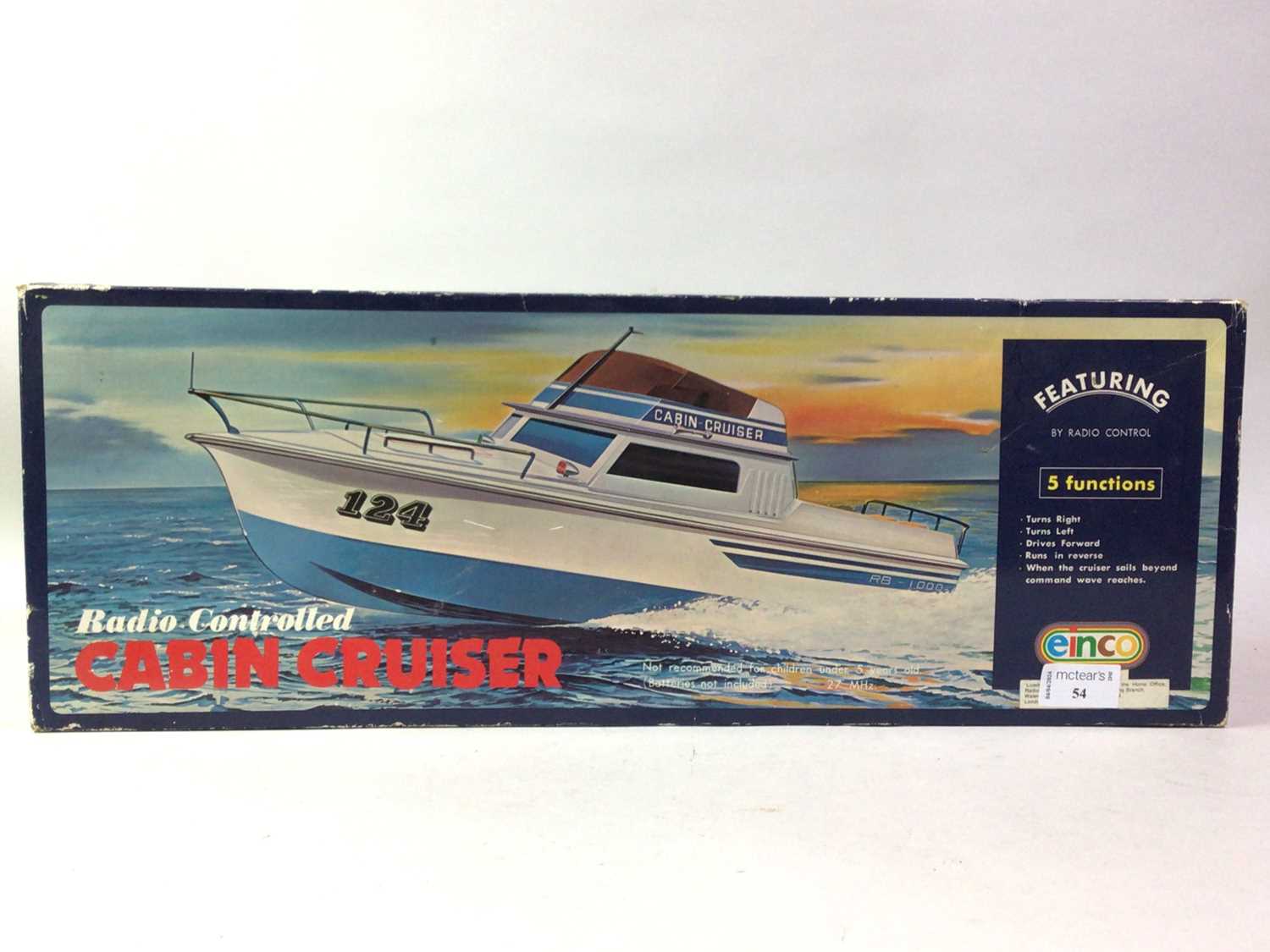 Lot 54 - RADIO CONTROLLED CABIN CRUISER