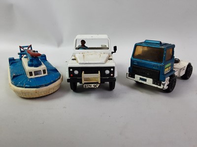 Lot 57 - COLLECTION OF DIECAST VEHICLES