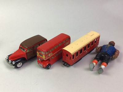 Lot 58 - COLLECTION OF TOYS
