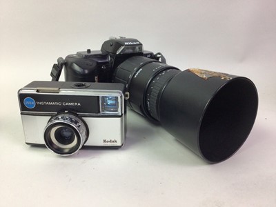 Lot 176 - GROUP OF CAMERAS