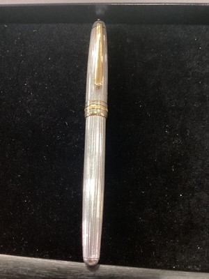 Lot 922 - MONT BLANC, SILVER MEISTERSTUCK FOUNTAIN PEN