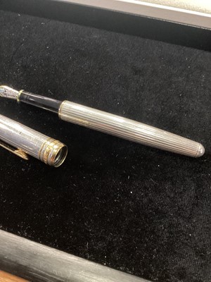 Lot 922 - MONT BLANC, SILVER MEISTERSTUCK FOUNTAIN PEN