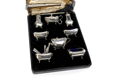 Lot 925 - GEORGE V SILVER CRUET SET