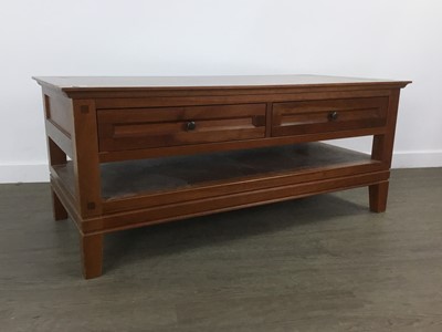 Lot 372 - CHERRYWOOD COFFEE TABLE