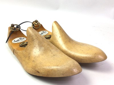 Lot 430 - PIAR OF SAVILLE ROW, NORTHAMPTON SHOE STRETCHERS