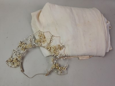 Lot 484 - VINTAGE WEDDING DRESS