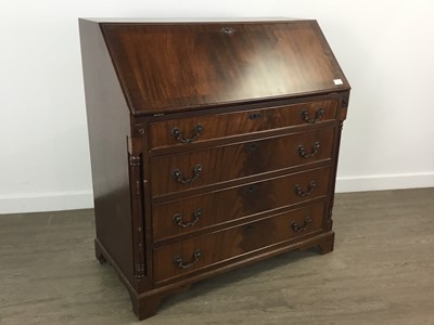Lot 555 - REPRODUCTION MAHOGANY BUREAU