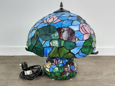 Lot 1513 - TIFFANY STYLE TABLE LAMP