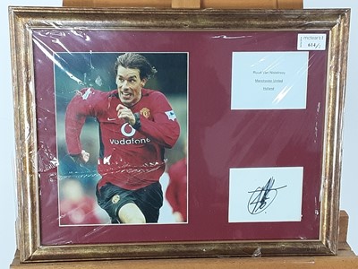 Lot 614 - RUUDE VAN NISTLEROOY OF MANCHESTER UNITED SIGNED DISPLAY