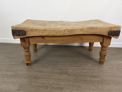 Lot 528 - BUTCHERS BLOCK COFFEE TABLE