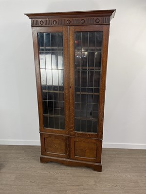 Lot 324 - OAK BOOKCASE