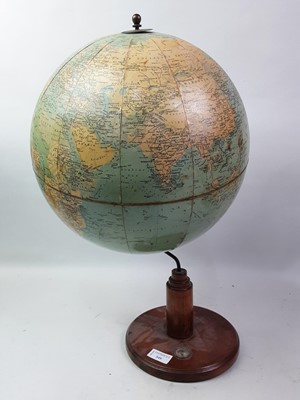 Lot 549 - TERRESTRIAL GLOBE